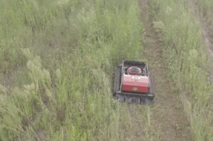 self-propelled lawn mower